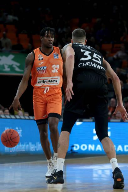 很符合现代 很符合现代